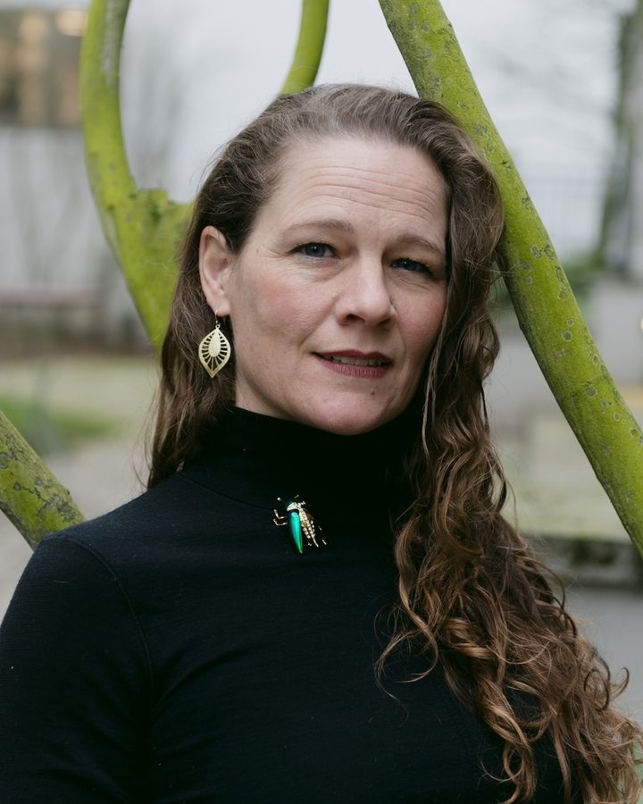 Portrait of Liz Willetts